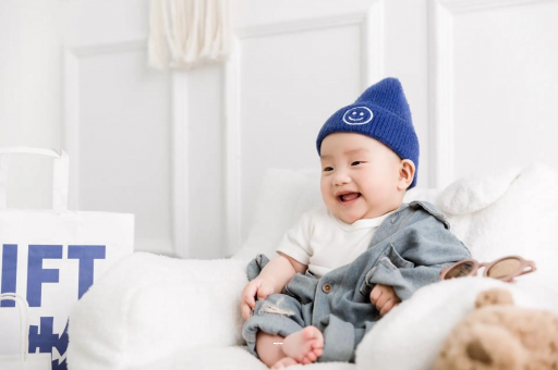 清镇宝宝多久开始攒肚 清镇宝宝多久开始攒肚